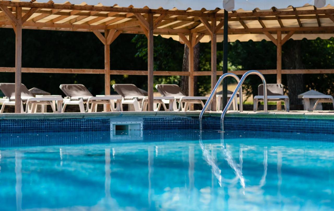 Hotel La Gentilhommiere Nuits-Saint-Georges Bagian luar foto